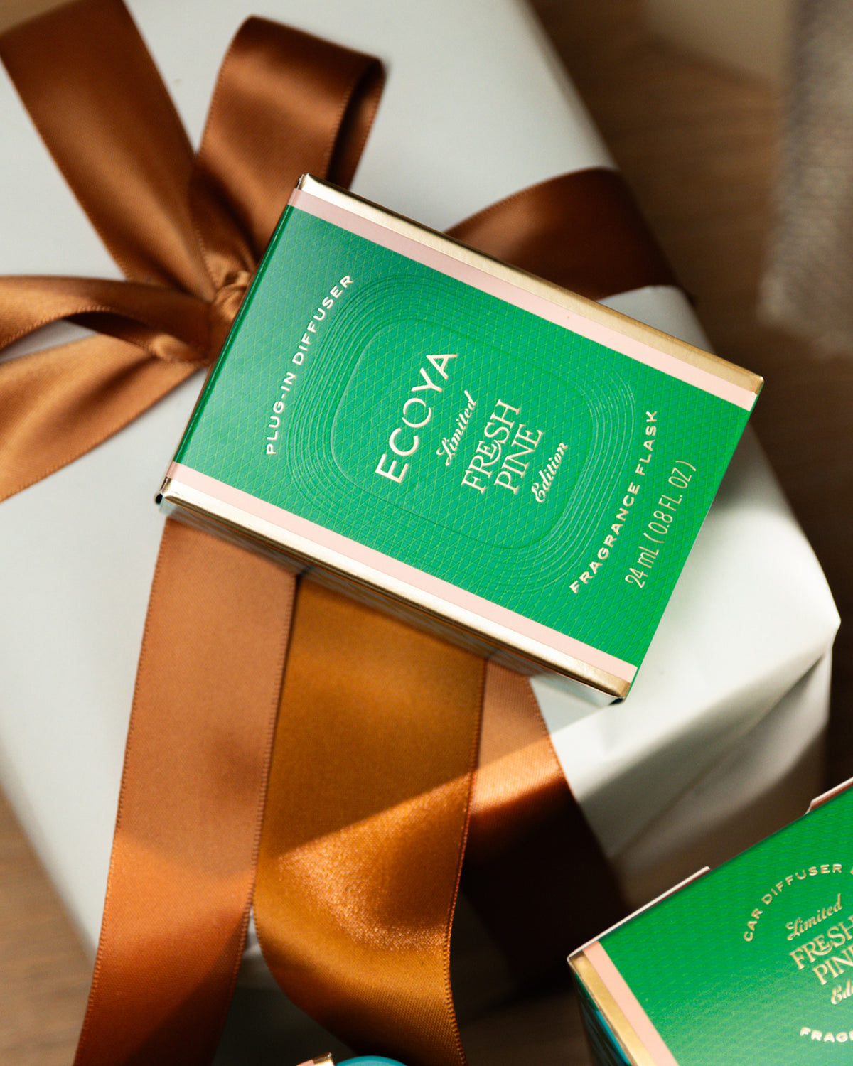 Fresh Pine Plug-In Diffuser Starter Set