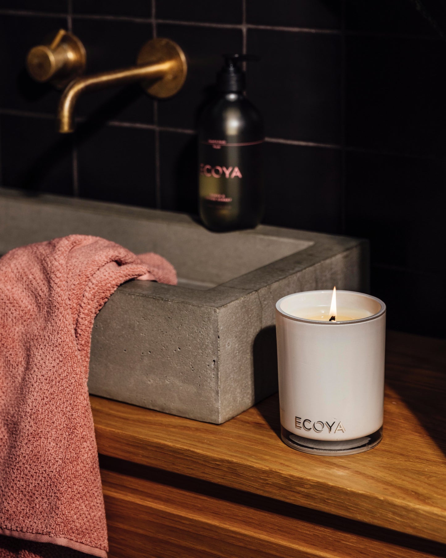 Guava & Lychee Sorbet Madison Candle