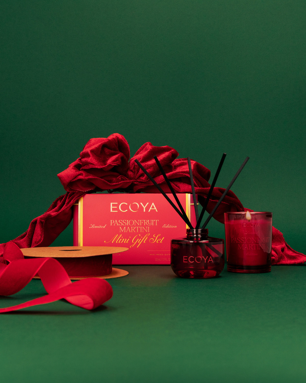 Passionfruit Martini Mini Gift Set