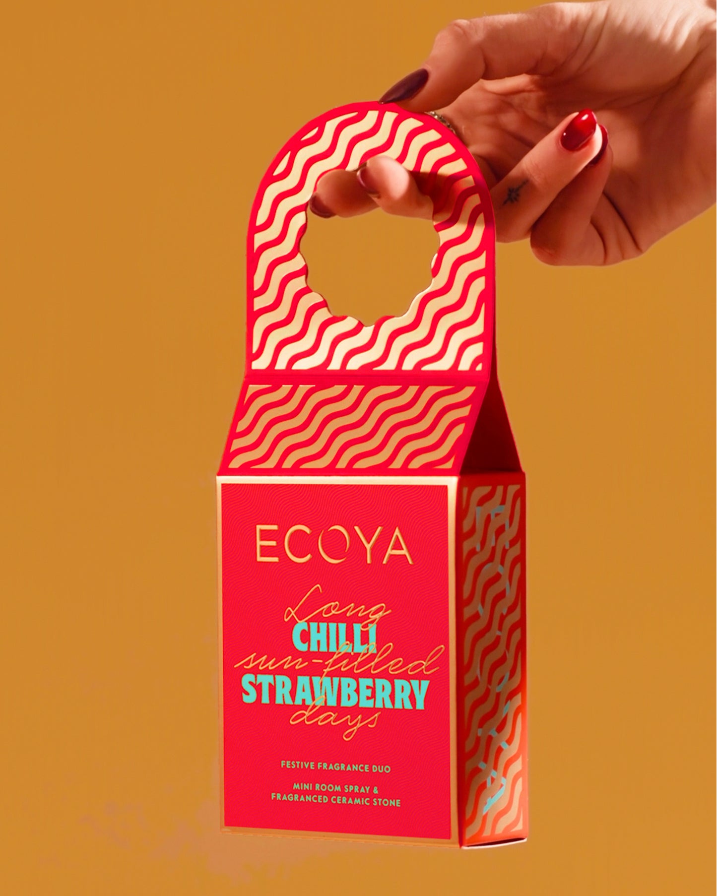 Holiday: Festive Fragrance Duo Chilli Strawberry